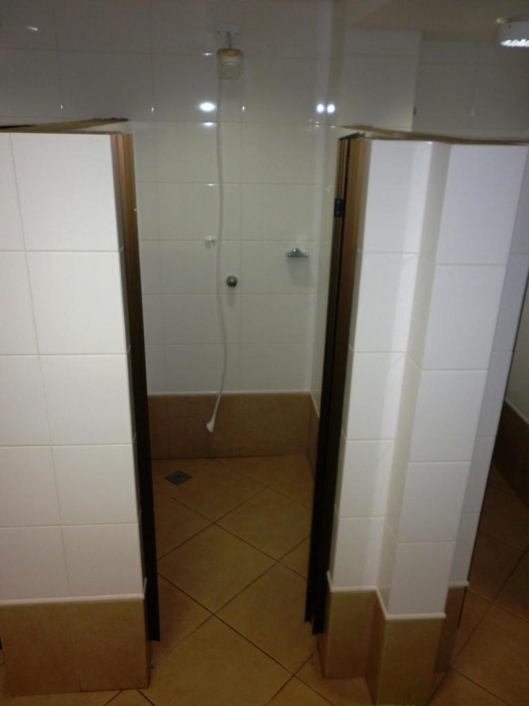 Park Golf Hostel Ipelandia Фос-ду-Игуасу Экстерьер фото